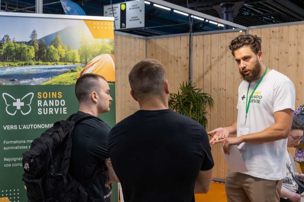 Échange théorique lors d'une formation Coro
